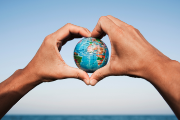 Veilig op vakantie met reisadviezen Kleine wereldbol